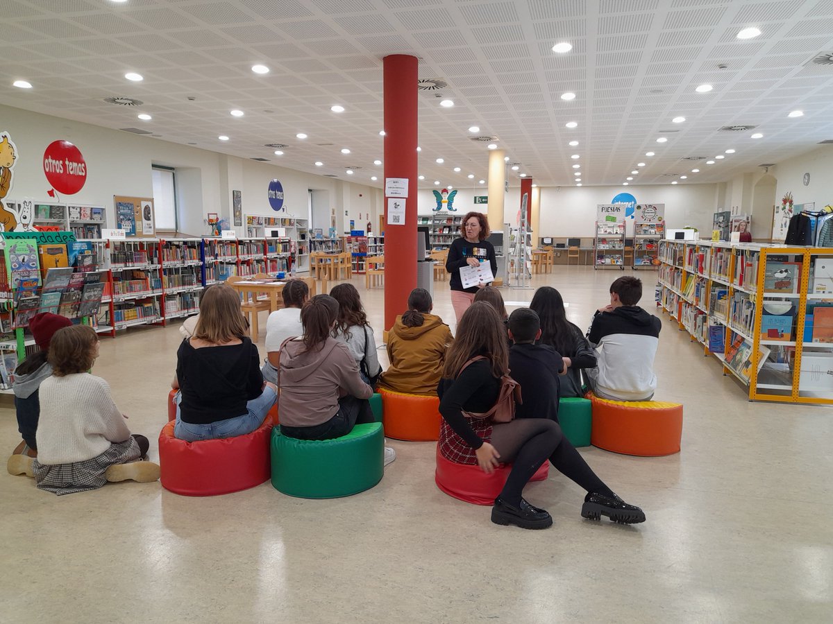 Biblioteca_BCC's tweet photo. 👉 La Biblioteca Central de Cantabria convoca por tercer año consecutivo el Biblio Fest Joven, que tendrá lugar los días 16, 17 y 18 de octubre de 2024. Esta propuesta está dirigida a alumnado de centros educativos de #Cantabria.  

https://t.co/pYr2n5RwLt https://t.co/IWXd9oKetd