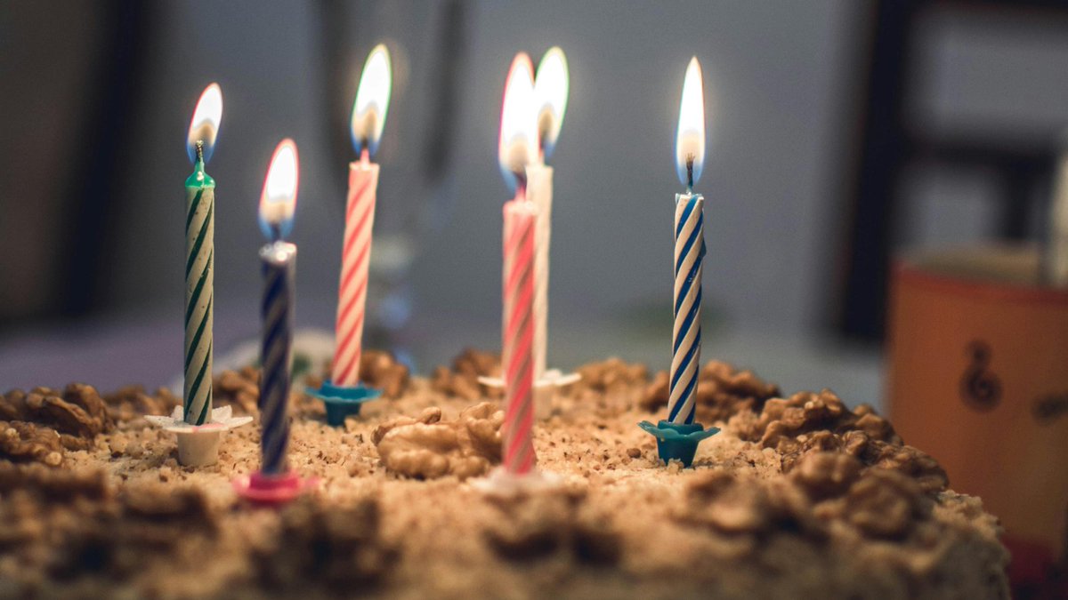 🎉 Hoera! België is Europees kampioen staken, boven Frankrijk. Proficiat aan de vakbonden 🎂💐 Maar blijft er in de toekomst nog taart om te verdelen? 👉Lees meer in het artikel van <a href="/tijd/">De Tijd</a> ‘Belgen bij de grootste stakers van Europa’   : bit.ly/3MWoCaY
#staking #vakbonden