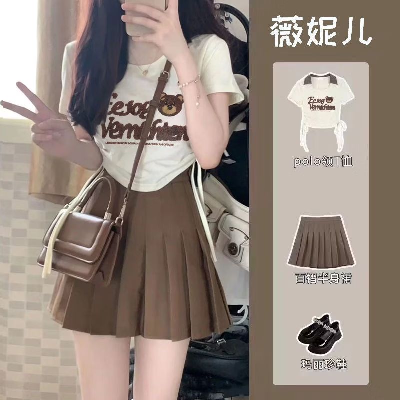 ชุดเสื้อยืด คอกลม และกระโปรงพลีท ขนาดเล็ก สไตล์เกาหลี สําหรับผู้หญิง ในราคา ฿178 - ฿299 ที่ Shopee s.shopee.co.th/7zu8d4XLQL?sha…