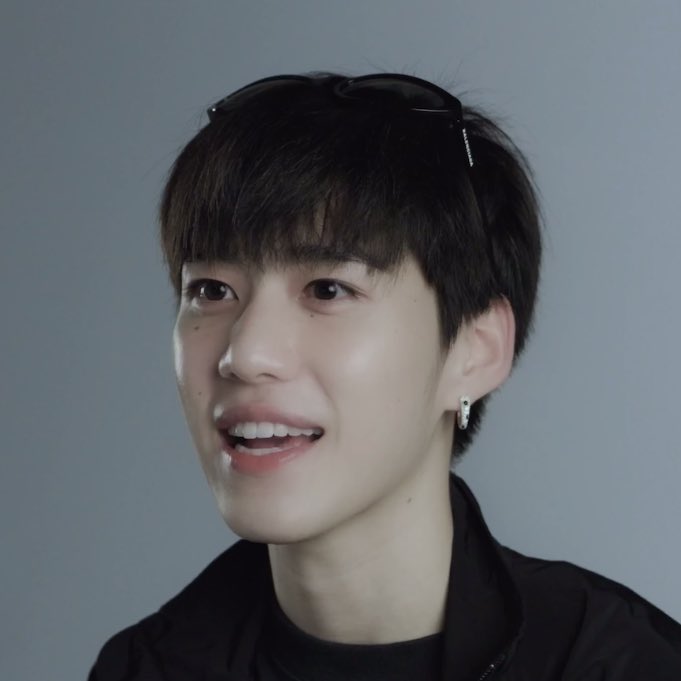 _muffinp's tweet photo. แล้วดูผิวน้องพีพีแบบหน้าไม่แต่ง ผมไม่เซ็ต ผิวสวยเหมือนกระเบื้องเคลือบ น้องพีพีน่ารักทุกวินาทีจิงๆนิ่คับ😭
#UNDRESS_PPKrit
#PPKritt https://t.co/nPb22idgFu