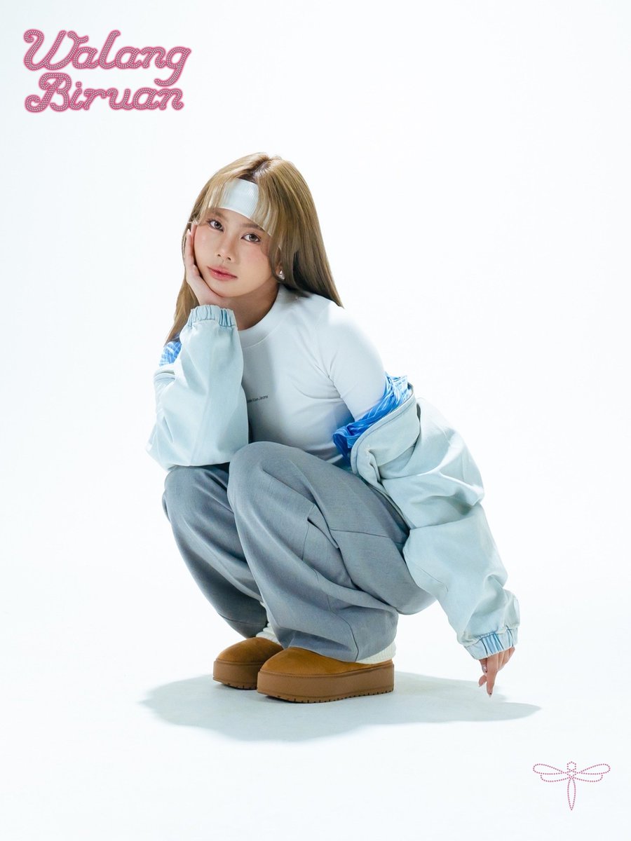[Walang Biruan]

Walang Biruan: Concept Photo 🫧
#KAIA_SOPHIA 🦊

Pre-save 'Walang Biruan':
🎧 push.fm/comp/kaia-wala…

WALANG BIRUAN CONCEPTPHOTO 01
#KAIA_WBConceptPhoto #WalangBiruanByKAIA #KAIA