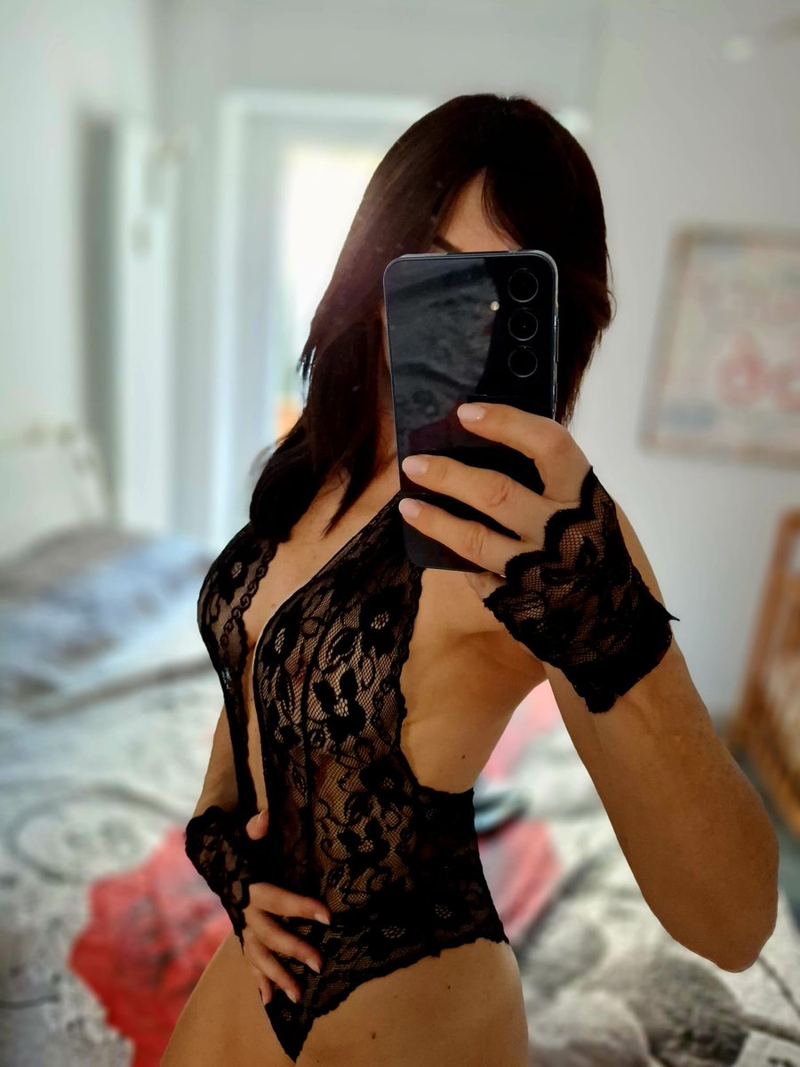 onlyfans.com/professoressajo

Seguitemi sul sito ⚪🔵

Ogni settimana contenuti 🔞

#GranHermanoCHV #Devara #LISA #uominiedonne #24settembre #onlyfans #porno #pornhub #fitness #model