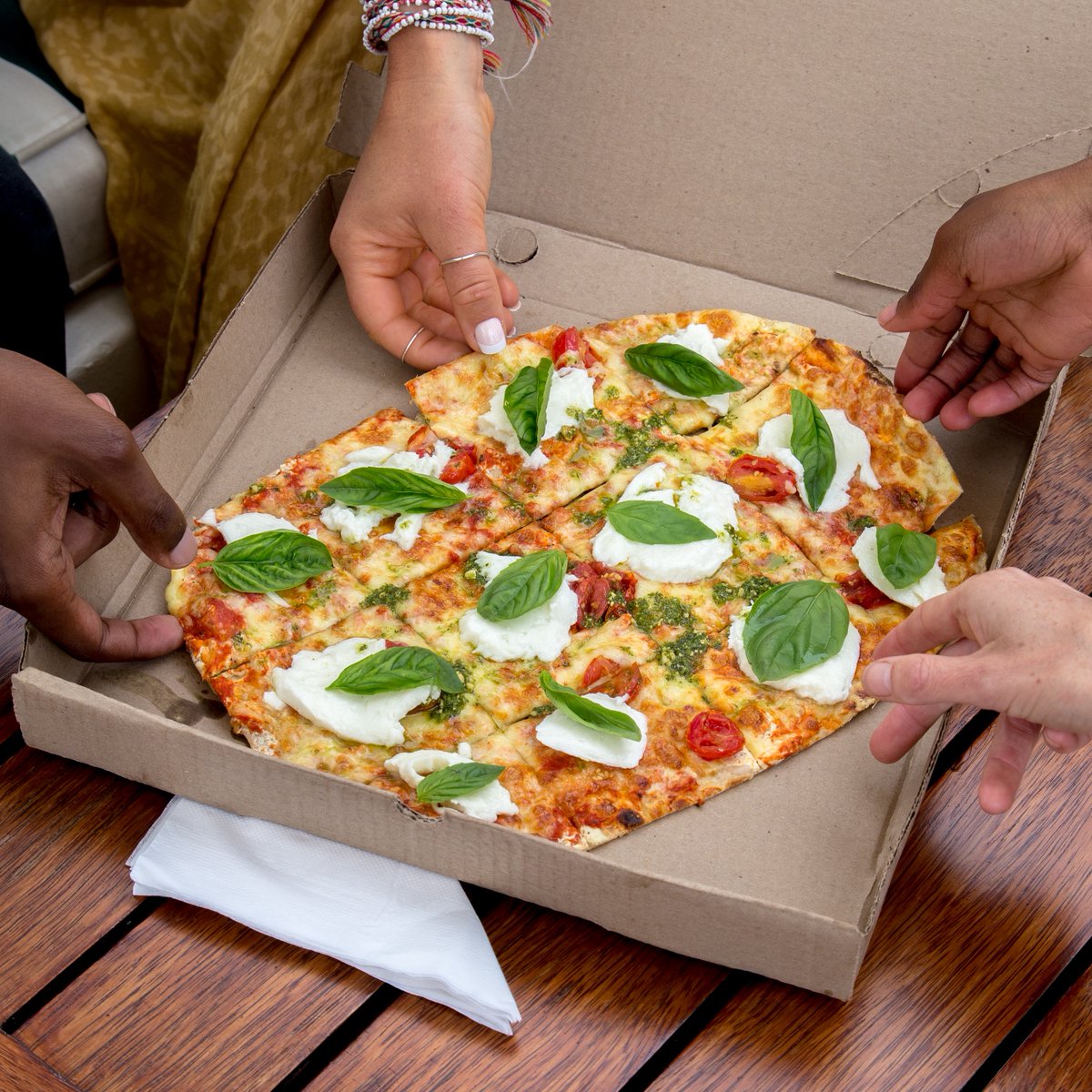 GREENHOMESA's tweet image. As we celebrate Heritage day, we give thanks for the diversity that is South Africa. Together we are strong and can achieve great things. Being kind to mother earth and living sustainably is essential for our future.

#GreenHome #HeritageDay
#compostablepackaging #oneplanet