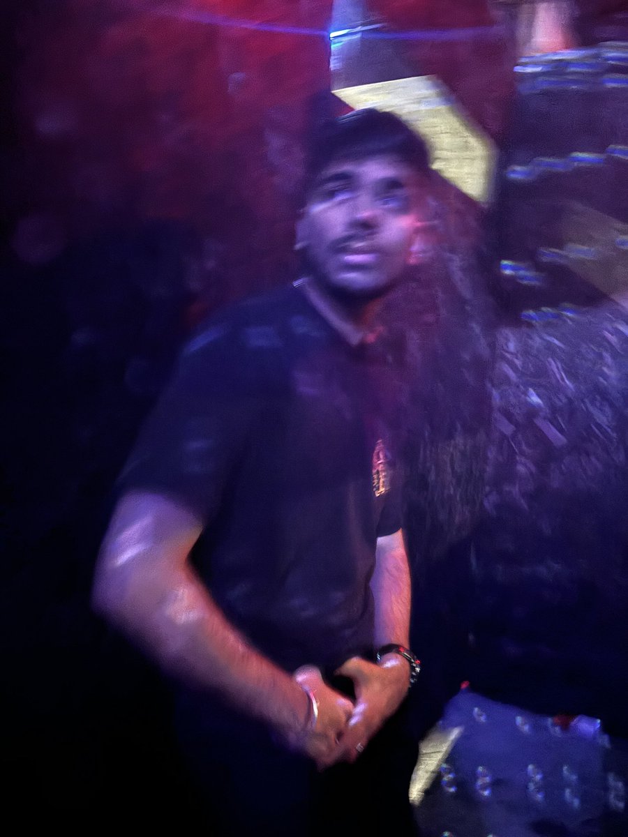 _ConnieShaw's tweet image. Last night at @Warehouse_Leeds a man was in the women’s toilets. When girls around him told him to get out, he said ‘I identify as a woman’ (1)