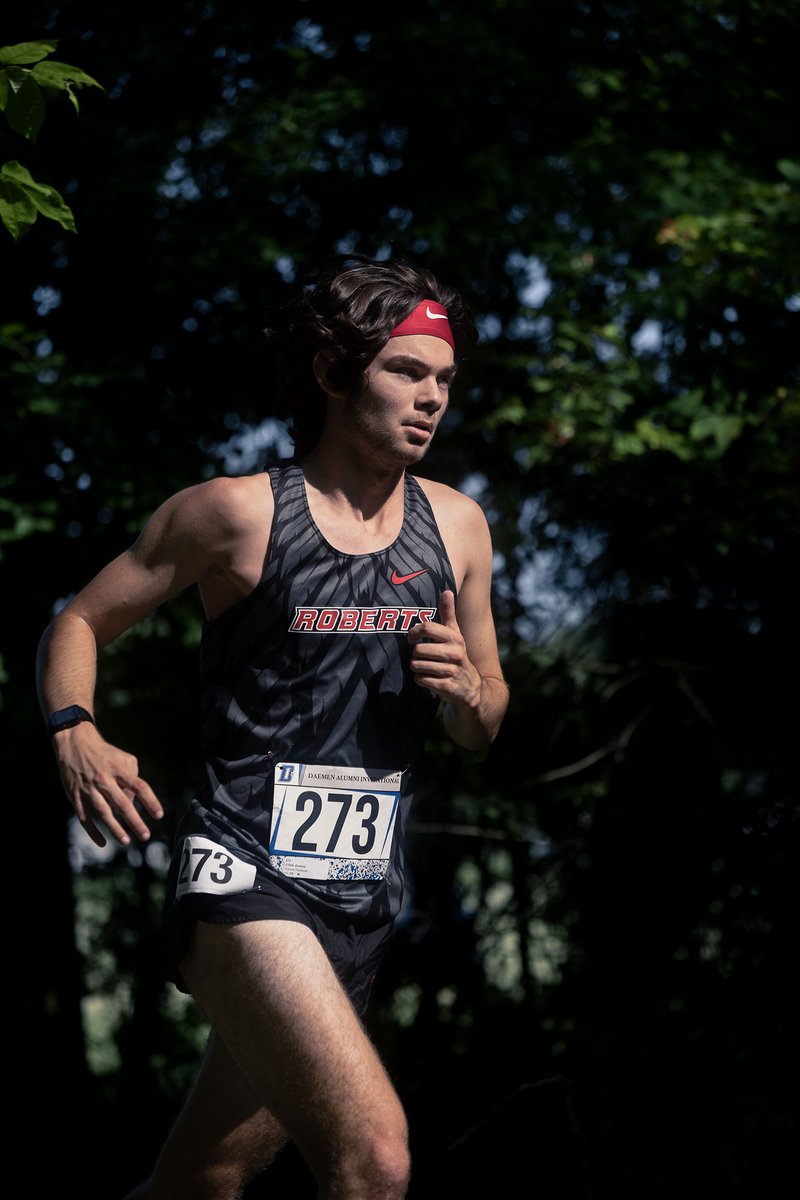 redhawks_XC_TF's tweet photo. 🔴 It's Harry F. Week!! ⚫
The Redhawks are ready for homecoming weekend on the Matt St. James Trails!
#GoRedhawks #RedhawksRally #Creamy #Chasing10 #CrossCountry #LifeatRoberts #Homecoming
📷Jim Cielencki https://t.co/BY6GZFKrsI