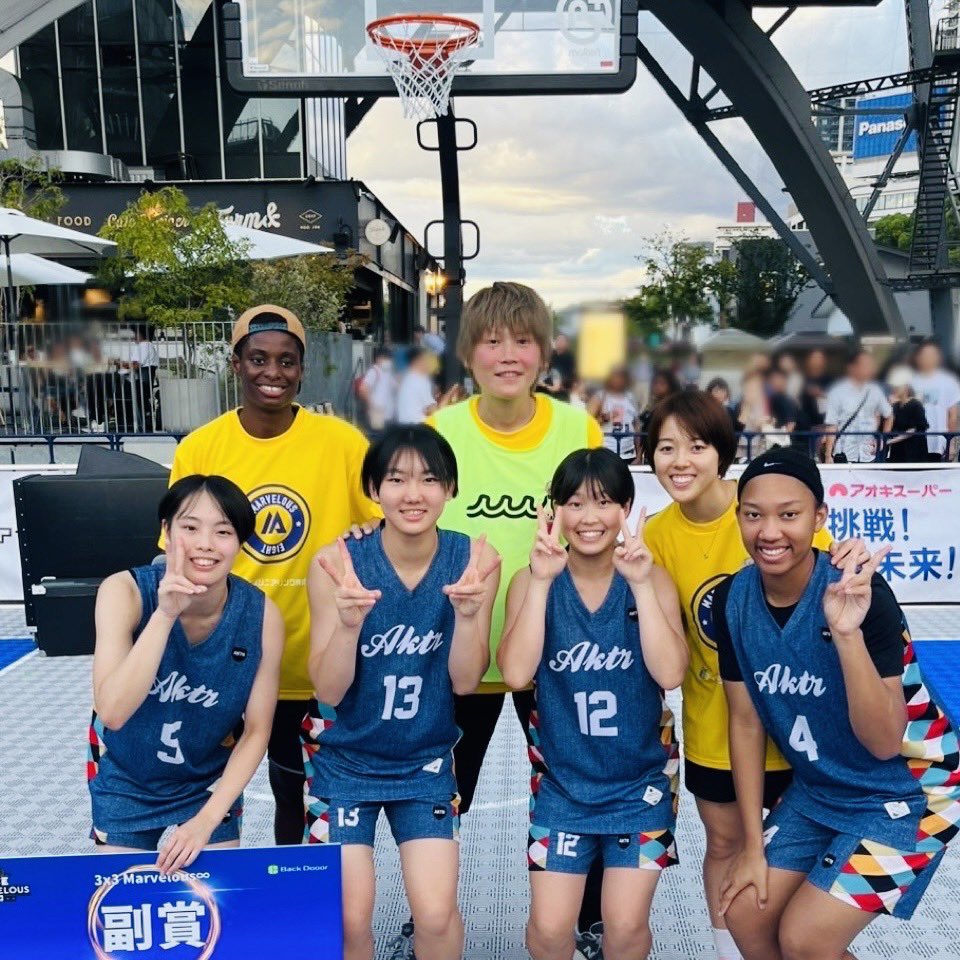 桜花学園バスケットボール部 ビブスユニフォーム XL OHKA ナイキ ドリームマッチでは卒業生の髙田真希さん、馬瓜エブリンさん、山本麻衣