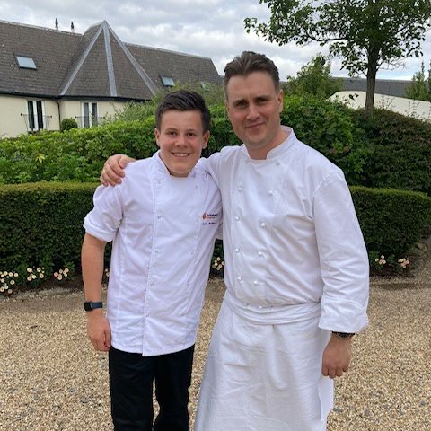 SWChefComp's tweet image. This year's Wiltshire Junior Chef of the Year, James, did his work experience with former South West Chef of the Year winner, @TomScade, Executive Chef at @VineyardNewbury . A great way to prepare for the final of South West Junior Chef of the Year on 5th October!