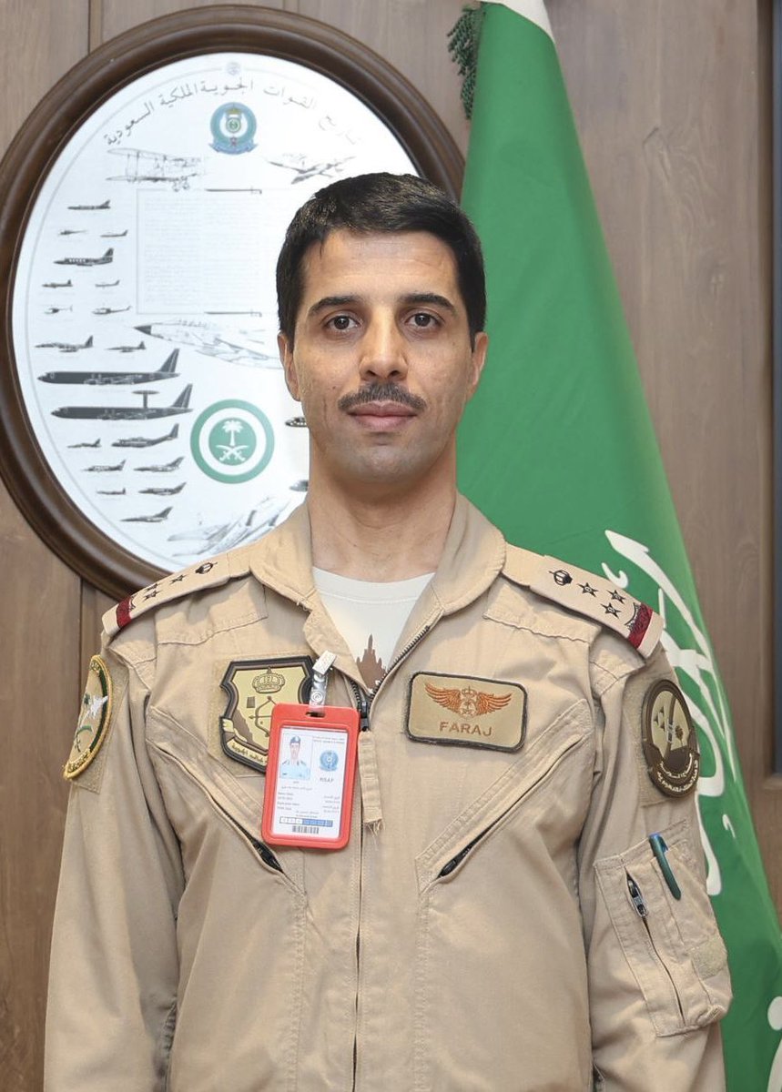 saeedobied's tweet photo. #تهنئة || 
أبارك لأخي العزيز سعادة العميد
 الطيار الركن/ فرج بن ناصر عسيري 
بمناسبة صدور الأمر الملكي الكريم 
القاضي بترقيته إلى رتبة عميد طيار 
بقاعدة الملك خالد الجوية بالقطاع الجنوبي .
أسأل المولى - عز وجل - أن يجعلها 
عوناً له في خدمة دينه ثم مليكه ووطنه.

#القوات_الجوية_الملكية_السعودية
#قاعدة_الملك_خالد_الجوية