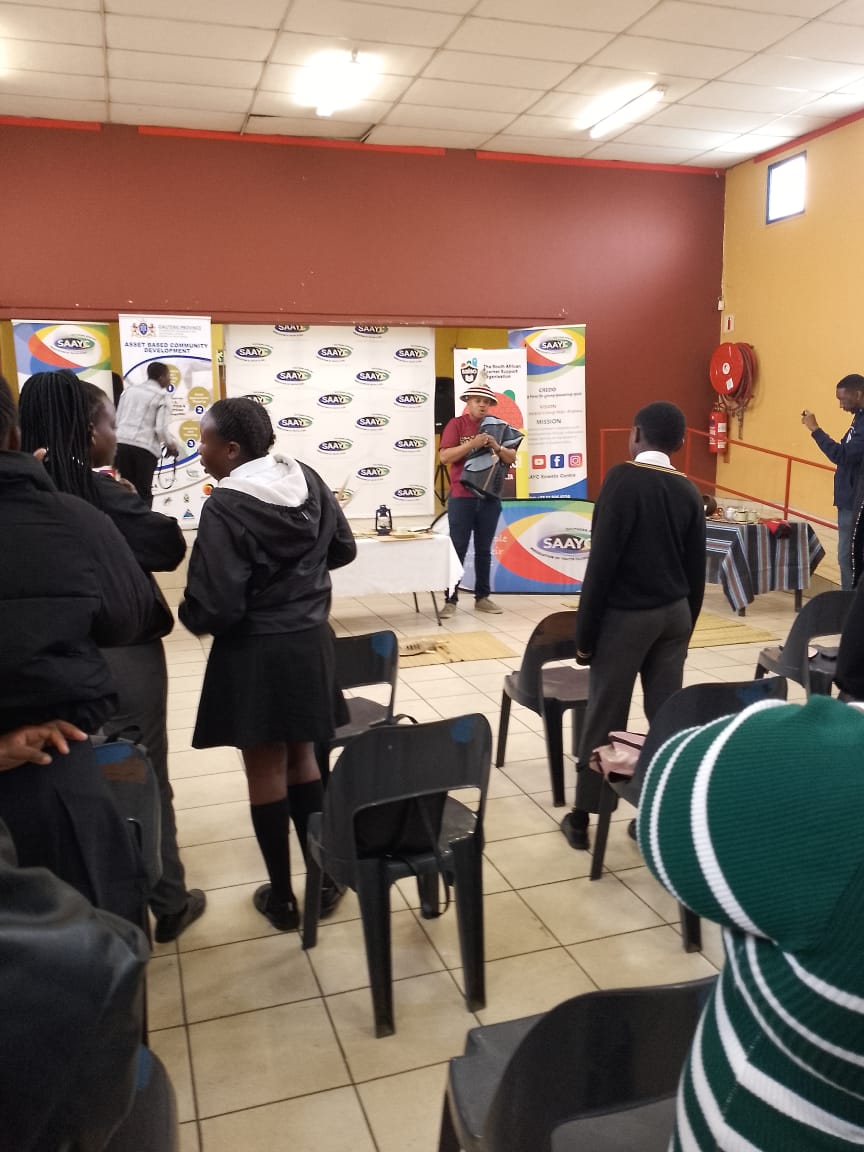 salso2021's tweet photo. Last Friday, the SALSO crew had a blast celebrating Heritage Day a little early at the @saayc_soweto  Heritage Day Event. We soaked up diverse cultures, danced to infectious rhythms, indulged in delicious food, and met amazing people. A huge shoutout to SAAYC Soweto! #HeritageDay https://t.co/1woN2PQTGE