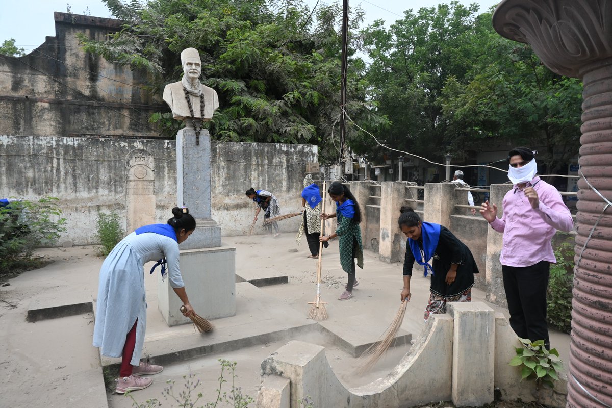 NSSBDKACCG's tweet photo. One Day Camp organized by NSS Department of BHAKTRAJ DADA KHACHAR COLLEGE GADHADA under NSS DAY CELEBRATION.
@_NSSIndia @YASMinistry @nssmkbu @nssgujarat https://t.co/0zYfL843rS