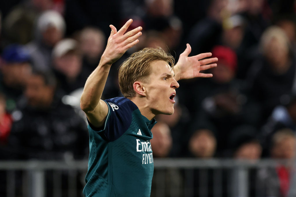 FabrizioRomano's tweet photo. ⚠️🇳🇴 Arteta: "Ødegaard back? It will be a matter of weeks. But I still can't guarantee when, I can't tell you more than this".

"Before the October's international break is unlikely". https://t.co/Wf91m9oe44