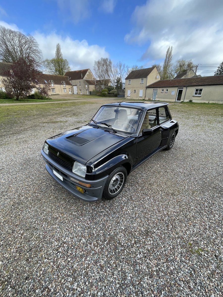 AutoSpaFR's tweet image. Après une vingtaine d’années d’hibernation, “quelques” soins mécaniques et esthétiques 😉