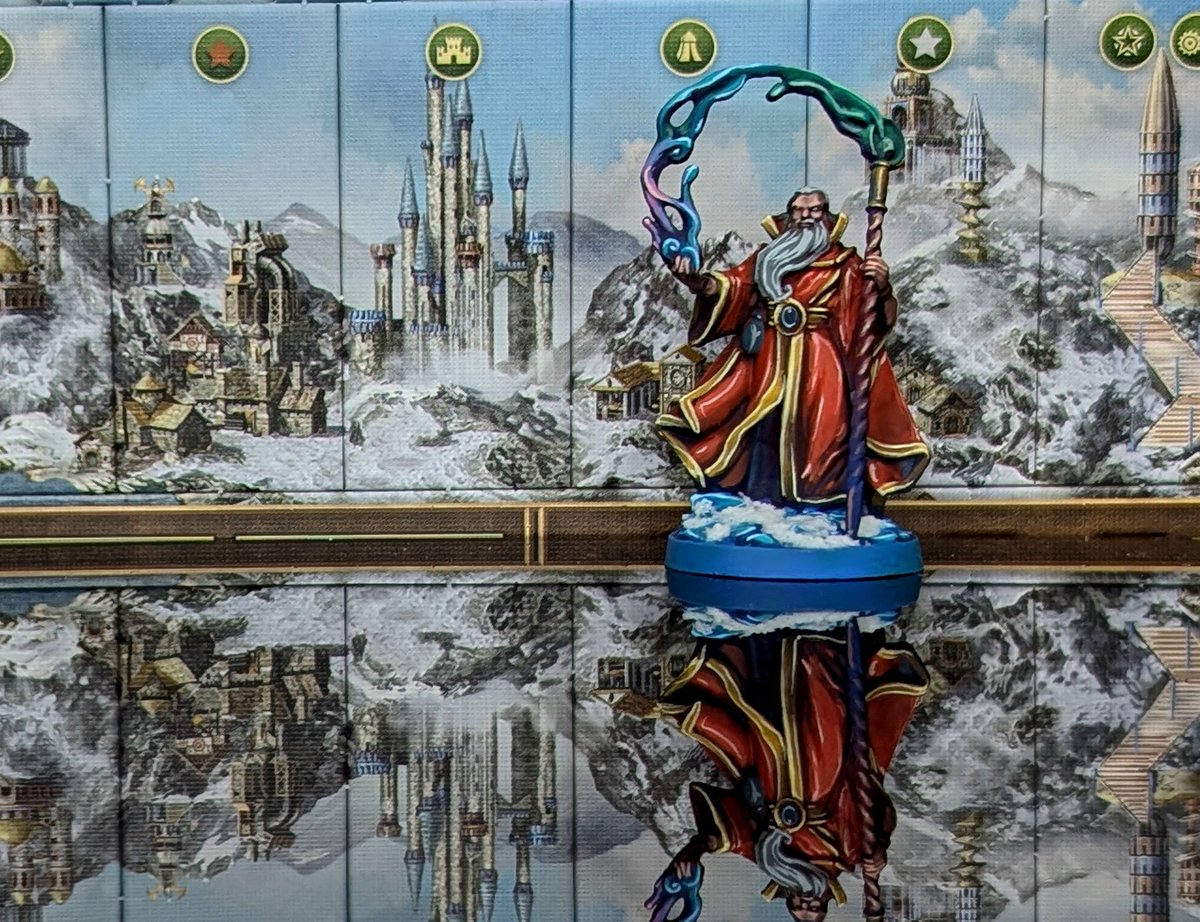 It's the week of the Archmagi! My favorite unit from my favorite town, minis from <a href="/StudioArchon/">Archon Studio</a> Heroes 3 board game adaptation! #heroes3 #paintingminiatures #BoardGames