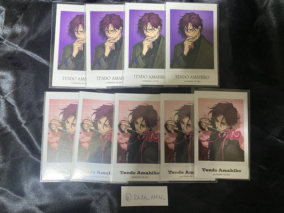 SASA_NON_'s tweet photo. カリスマ 譲渡

譲▶︎画像の天堂天彦 チェキ
求▶︎買取 メルカリ経由可

諸事情によるグッズ整理の為お迎え頂ける方をお探ししております。

FF様へ
※写真のものに過去お取引された物は含まれておりません。

迷子を無くしたいのでまとめてお迎え頂ける方優先させて頂きます。 https://t.co/ZreIeBYoTp