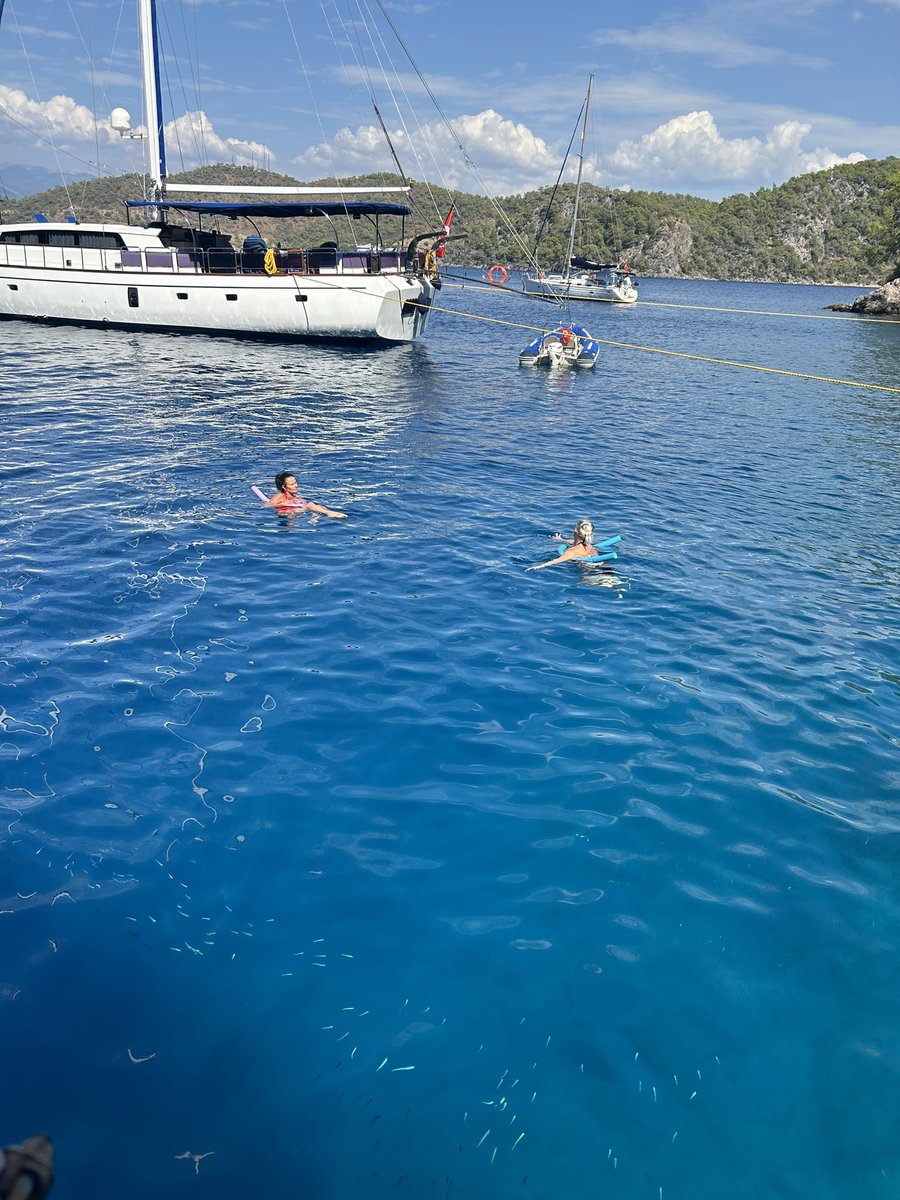 deanbartrip's tweet image. If we must!😂🇹🇷☀️🍻#fethiye