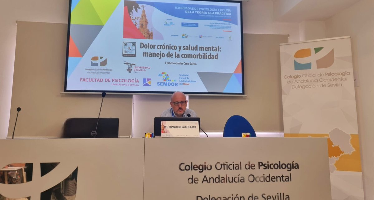 II Jornadas de #psicologíadeldolor <a href="/SEMDOR2/">SEMDOR Soc. Esp. Multidisciplinar del DOLOR</a>, <a href="/COP_AO/">Ψ Psicología Andalucía Occidental Colegio Oficial</a> <a href="/PsicologiaUS/">Psicología US</a>. ¿Sabías que la mitad de las personas con #dolorcronico sufren problemas de #saludmental? ¿Y que en muchos casos se puede realizar una intervención psicológica #transdiagnóstica?