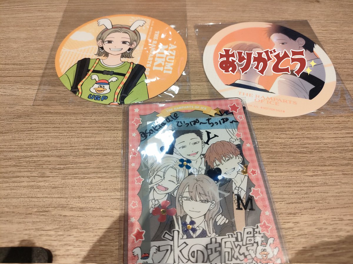 sakidale's tweet photo. 更新
氷の城壁 コラボ カフェ
ドリンク コースター 交換
譲)🟨みき
求)🟥こゆき＆みき
後日都内手渡し 郵送可
初めての方🔗あります
現地🔗なしok
コンプ目的です
ピンポイントで難しいとは思います
お気軽にお声掛けくださいませ
よろしくお願い致します https://t.co/Kp6cqi4Ncu