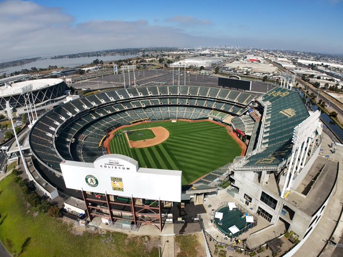 For one final series,

OAKLAND is home. 

#Athletics