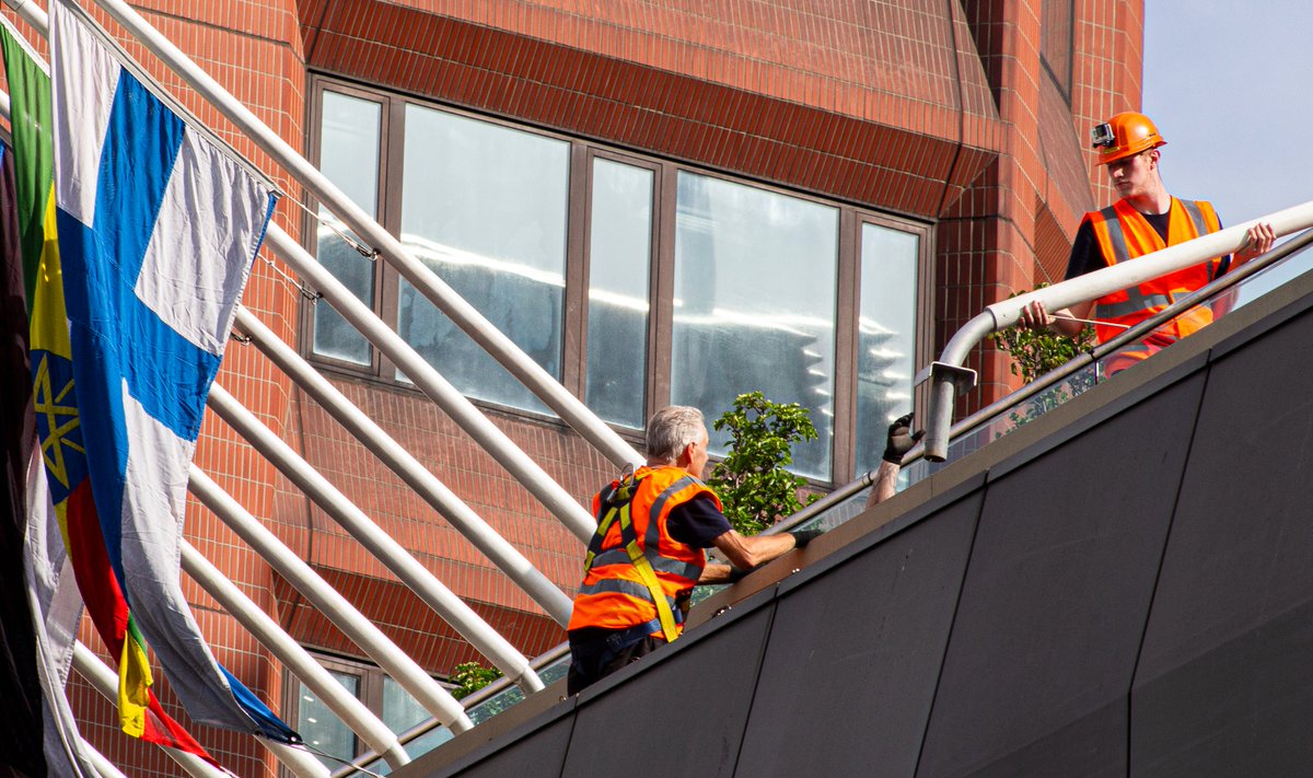 Flagmakers tweet media