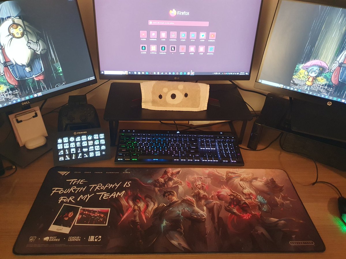 feviknight's tweet photo. T1 MOUSEPAD FINALLY ARRIVED ✨️ IM SO HAPPY....!!! https://t.co/R6BlUtNUXz