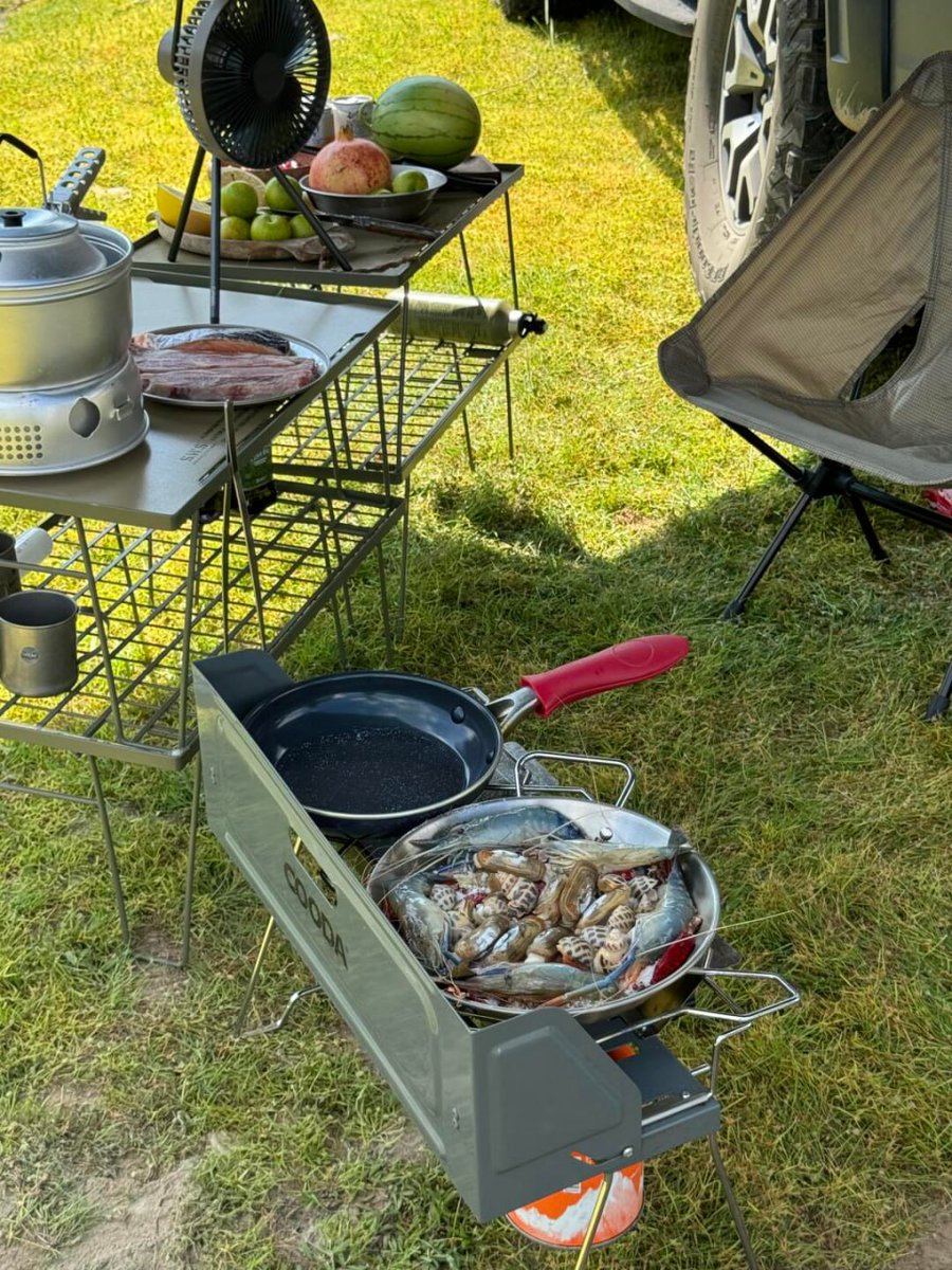 Mavecsfherty's tweet image. Today I went on a vacation with my work friends, it was very beautiful vivid memories 📷📷😅