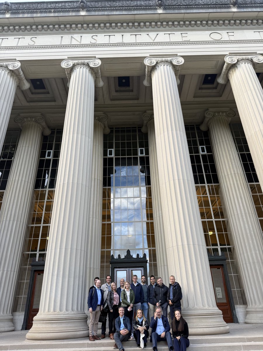 GEODE_EU's tweet photo. Day 1 of #GEODE Study Trip in Boston was packed with insights:
📌At @Mass_DPU we discuss US #EnergyRegulation &amp; key challenges of the #EnergyTransition
📌At @MIT, we explored groundbreaking research on distribution systems and #GridTariffs
Thanks to our members for joining👏 https://t.co/FuVJOTRosj