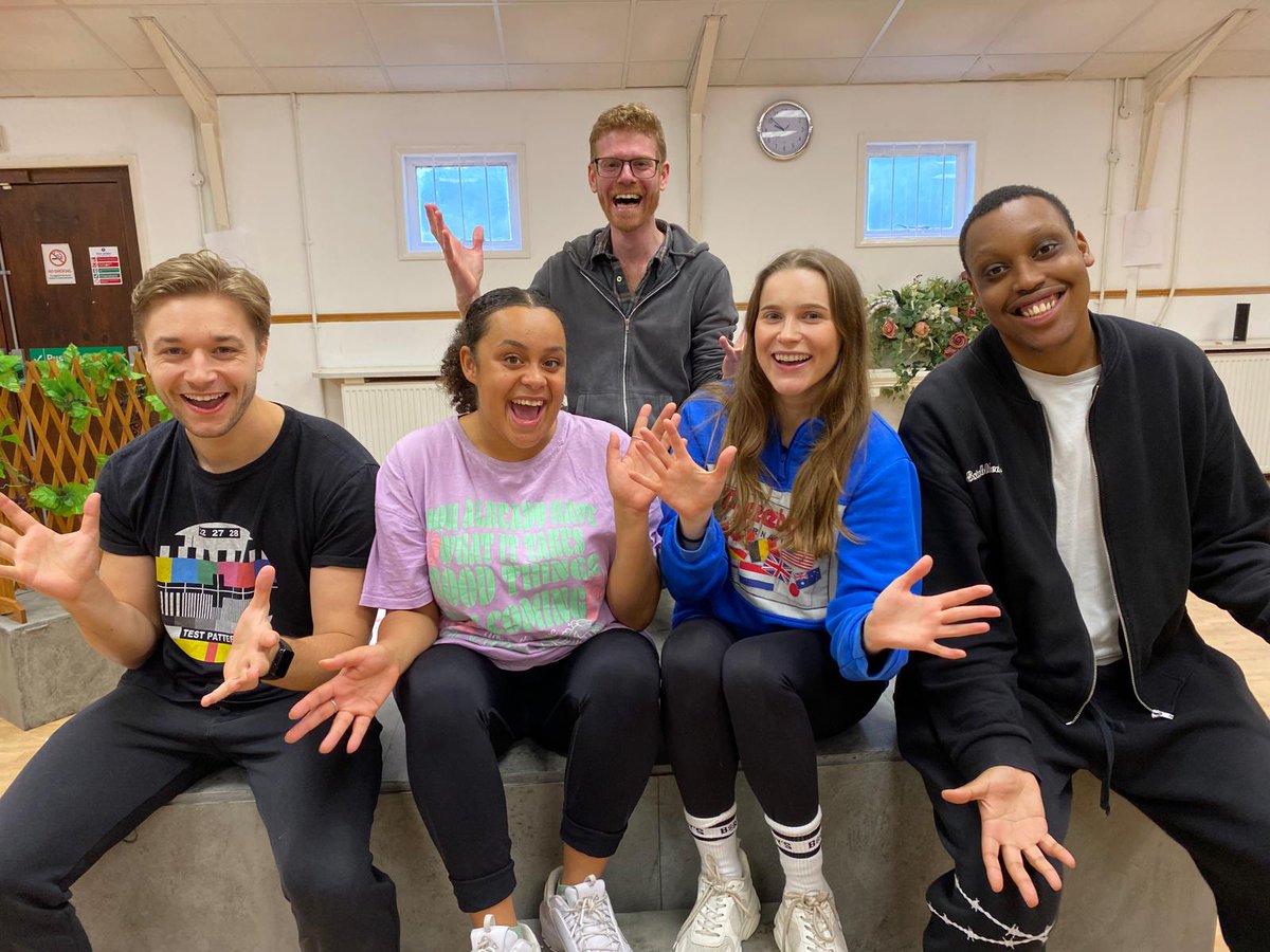 Guildford Shakespeare Company (@guildfordbard) on Twitter photo It's a busy and exciting week here at GSC HQ! Yesterday, we began rehearsals for our upcoming Community Tour, bringing Shakespeare to life in both schools & rural venues. We're proud to be collaborating on this project with <a href="/OrangeTreeThtr/">Orange Tree Theatre</a>
🍃 bit.ly/GSCcommunityto…. It's a busy and exciting week here at GSC HQ! Yesterday, we began rehearsals for our upcoming Community Tour, bringing Shakespeare to life in both schools & rural venues. We're proud to be collaborating on this project with <a href="/OrangeTreeThtr/">Orange Tree Theatre</a>
🍃 bit.ly/GSCcommunityto….