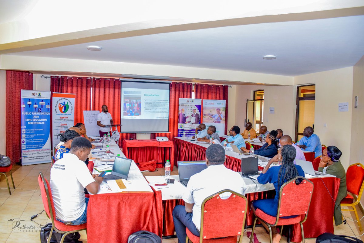 MADETrust_'s tweet photo. Proud to announce the customization of the Health Community Scorecard National Guidelines for Makueni County! 🎉 Co-created by @MakueniCountyGov, @USAIDKenya, @VSOKenya, @kCDF &amp; others, this initiative empowers community-driven solutions in healthcare!  #4BetterHealth https://t.co/XZQCeykl2o