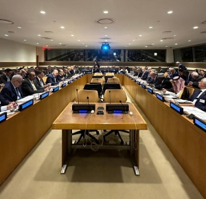 GulfTimes_QATAR's tweet photo. #Arab_League_Council warns of #large_scale regional war due to Israeli aggression on Lebanon
https://t.co/UHLNggmjwn https://t.co/M9mqbUwQYU