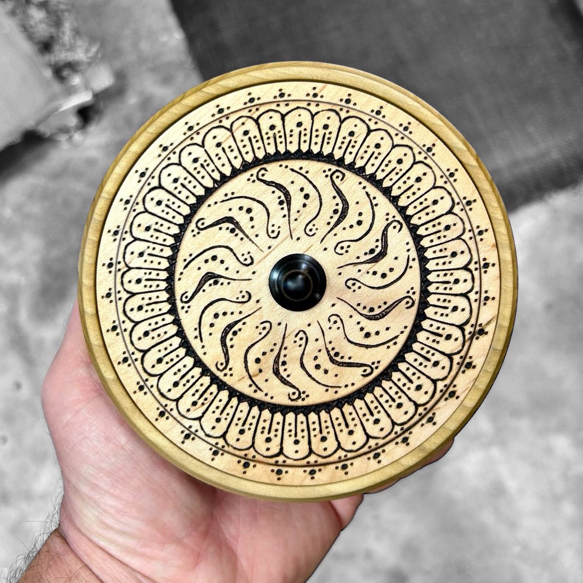TexasHula's tweet photo. For about 5 years now I have been doing a giveaway every month in our #twitch live shop stream.

This month’s giveaway piece is definitely one to remember.

Sassafras and maple lidded box with custom pyrography by hand. Drawing this Saturday! Good luck!👊🏼

https://t.co/hyaMORMFMG https://t.co/4EKffMzrvS
