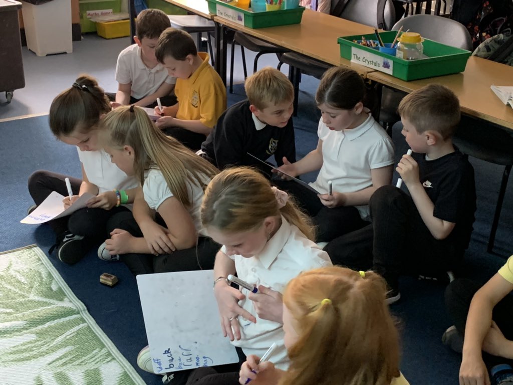 Mrs Connolly tweet media