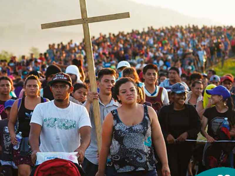 «𝑫𝒊𝒐𝒔 𝒆𝒔𝒕𝒂́ 𝒄𝒐𝒏 𝒍𝒐𝒔 𝒎𝒊𝒈𝒓𝒂𝒏𝒕𝒆𝒔»

🙏Celebremos, juntos como #Iglesia, la Jornada Mundial del Migrante y del Refugiado 

Este domingo 29-SEP, ensanchemos nuestra tienda, acojamos, pongamos el foco en la dignidad humana #JMMR2024

confer.es/noticias/dios-…