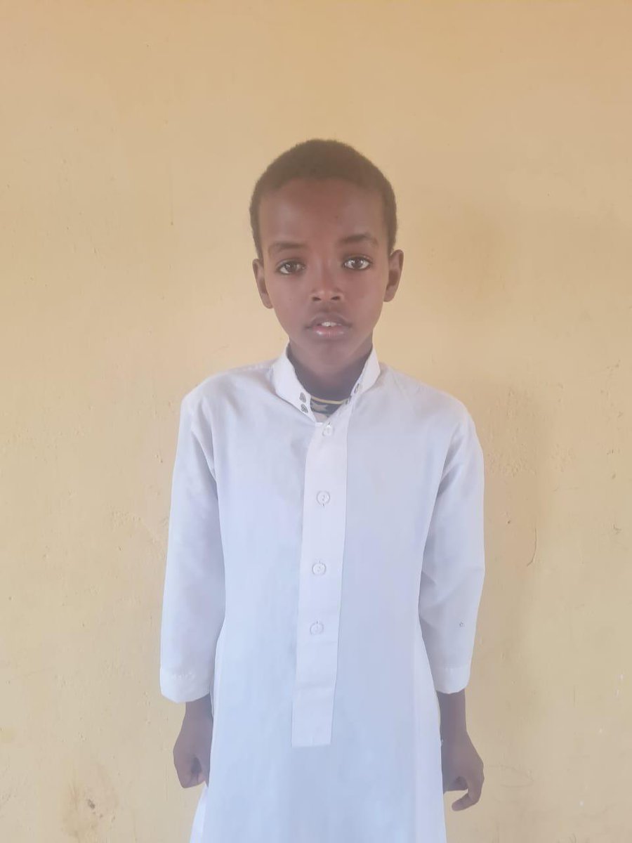 faarah_jiinje's tweet photo. Wasiirka Wasaaradda Waxbarashada iyo Tacliinta Sare ee Maamulka #SSC_Khaatumo Mudane Cabdixakiim Jaamac Dalmar
ayaa kormeeray Dugsiyada Waxbarashada Magaalooyinka #Canjiid, #Samakaab, #Adhi_Caddeeye iyo #Yagoori. https://t.co/yN6kzW9dnu