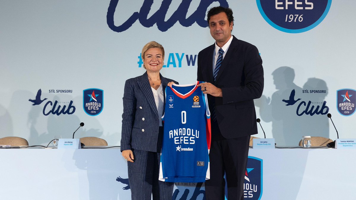 AnadoluEfesSK's tweet image. 🤝 Yeni sezonda stil sponsorumuz @Beymen_Club! 

Şıklığın ve takım ruhunun bir araya geldiği bu iş birliği sayesinde, Anadolu Efes stilini parkeye ve saha dışına yansıtacağız. 

#PlayWithStyle 
#BenimYerimBurası