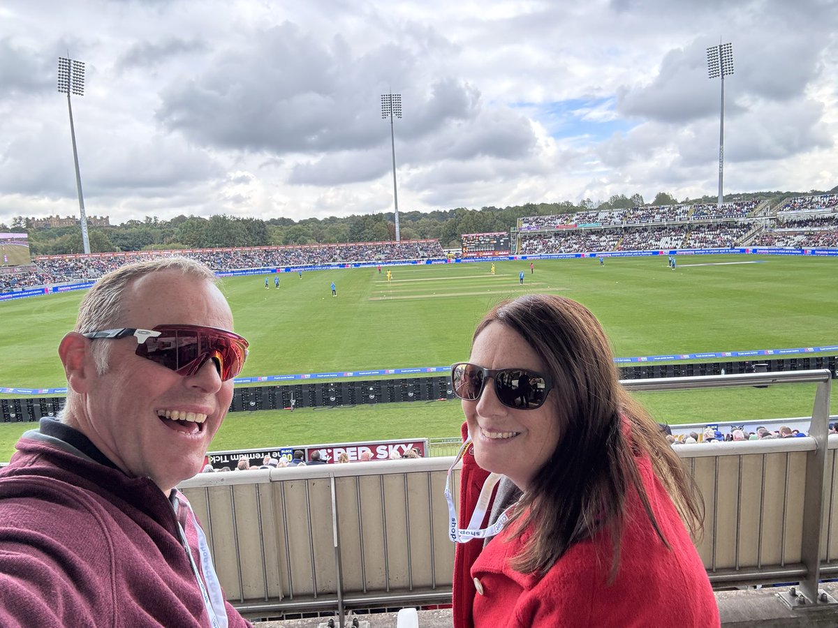 mike62mb's tweet photo. Metro ODI 2 wickets for Potts - Geoff Cooke suite table 15 @englandcricket https://t.co/SdNHwlkrNQ
