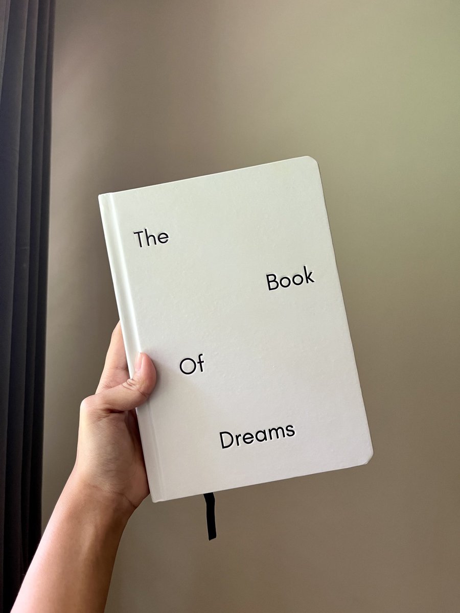 so real. di indo, baru menuju 25 aja pressure nya udah gede bgt. seolah umur 25 tuh tua bgt, padahal mah engga..truth is life actually goes with your OWN pace.

kayak solusi di thread ini, this book helped me with the pressure. bantu aku hidup tanpa ikutin standar org lain.