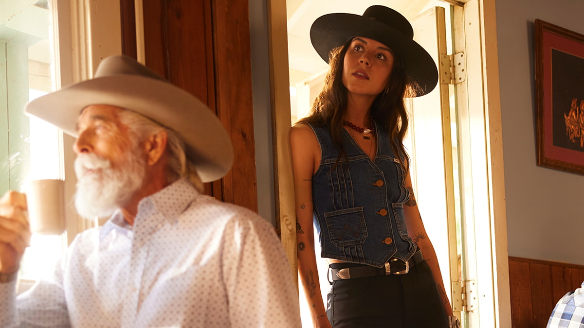 MacLucan's tweet photo. Wrangler resucita el espíritu del viejo Oeste en una campaña rebosante de optimismo https://t.co/xKVakFXV09 https://t.co/VwukEwEsVO