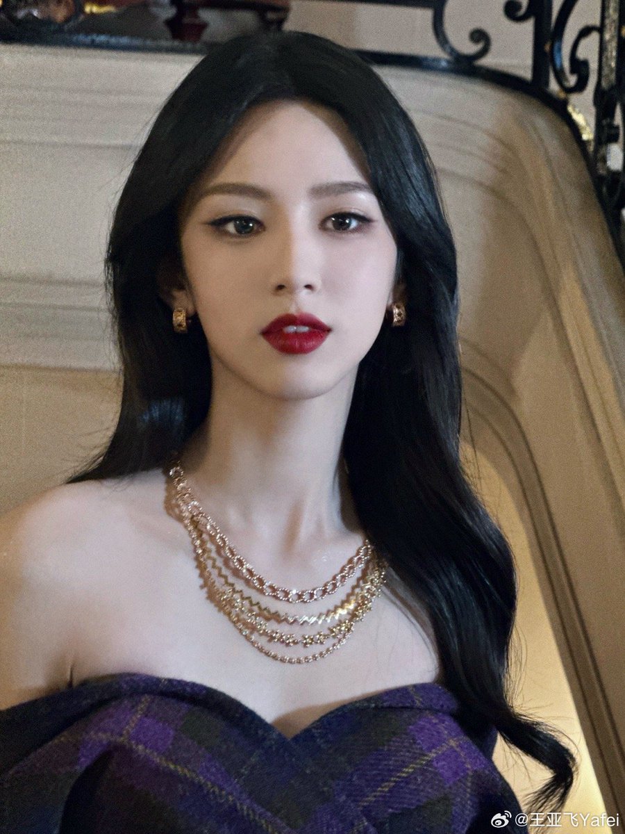 SimplyZhouYezi's tweet photo. Celebrity Stylist Wang Yafei shared his own taken candid of Zhou Ye at #ParisFashionWeek! 

"See you later ~"
https://t.co/iUNqDLMqAc
#DiorSS2025xZhouYe #DiorSS2025 #PFW
@Dior #ZhouYeinParis https://t.co/o9QC8mlKv7