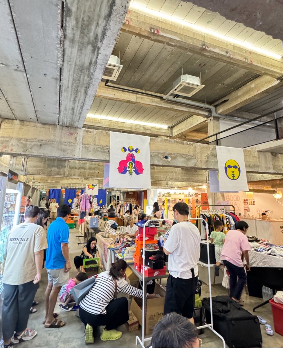 artatmos's tweet photo. เธรดนี้ TALK ABOUT 🪄 การจัดงาน Night Market ครั้งแรกของตลาดนัดศิลปะช่วงค่ำโดย ART ATMOS ในพื้นที่แห่งใหม่ Slowcombo : The Mindfulness Playground คอมมูสามย่าน-จุฬา ในเดือนตุลาคมนี้ 🧡👁️🪬🔮🖼️ (ต่อด้านล่าง…)
#ARTATMOSxSlowcombo
#ARTATMOS #Slowcombo https://t.co/9nCFv8lsAh