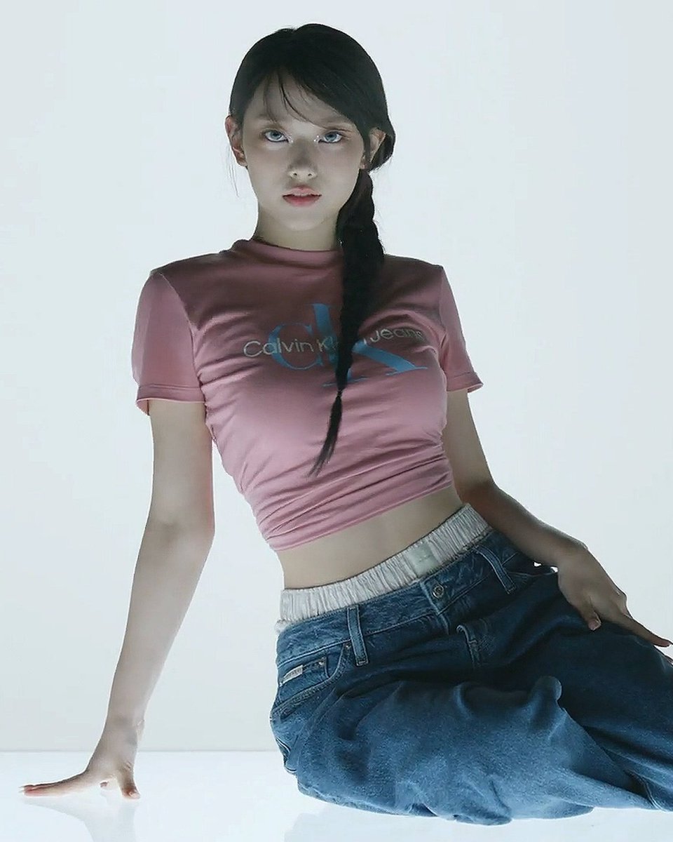 lovablDea's tweet photo. 캘빈해린 느좋오백개남발 https://t.co/uUQD2ThrCu