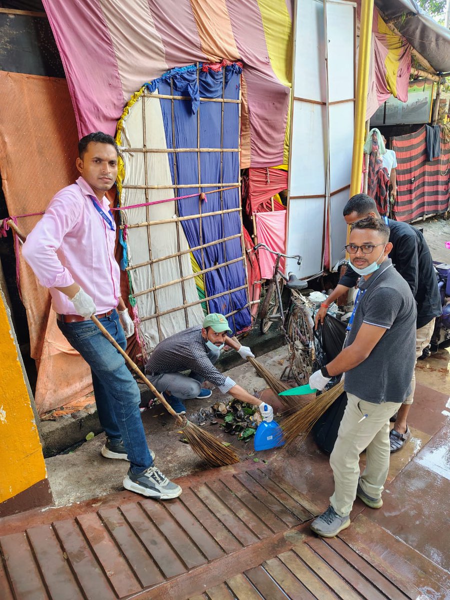 FodPatna's tweet photo. #SHS2024,#SwabhavSwachhata, #SanskaarSwachhata 
दिनांक-24.09.24 को उप0क्षे0 कार्यालय, भागलपुर द्वारा स्वच्छता ही सेवा-2024 के तहत बाबा वृद्धेश्वरनाथ मंदिर में एवं आस-पास के क्षेत्र में स्वच्छता कार्यक्रम का आयोजन किया गया, जिसमे उ0 क्षे0 का0 के प्रभारी एवं अधिकारियों ने भाग लिया। https://t.co/1CCaGMwUnN