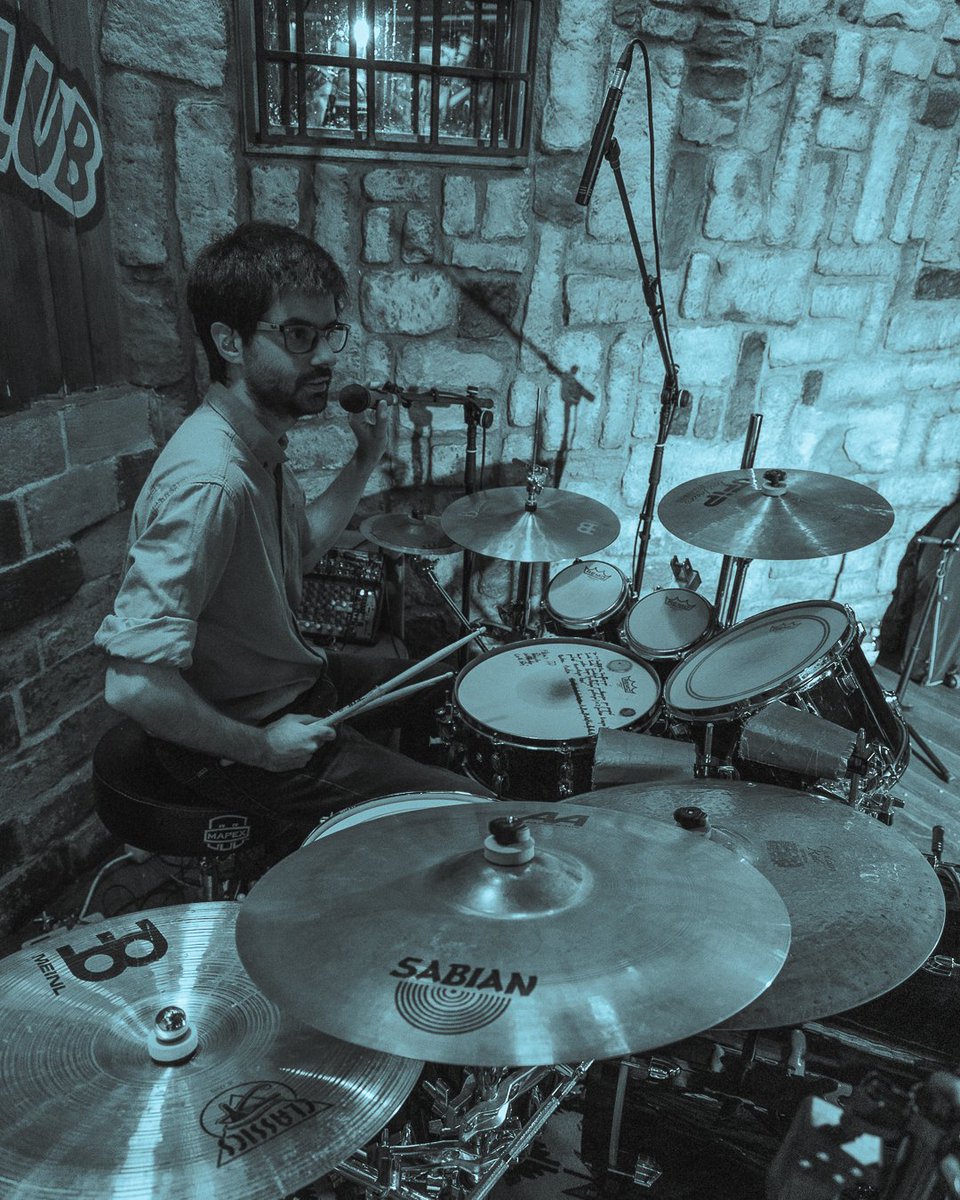 Muy buenasss!! 
Nos llegan por aquí unas fotacas que nuestro amigo PabloEnAcción sacó en el concierto de <a href="/SALA_REVOLVER/">SALA REVÓLVER</a> , el pasado 6 de septiembre.

Muy pronto tendréis más noticias nuestras!!🔥🔥