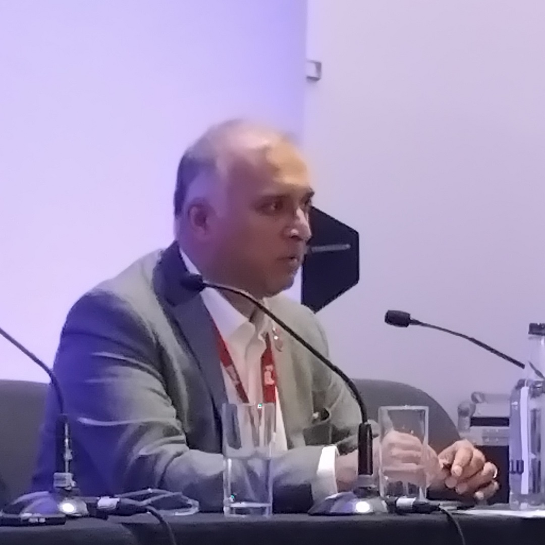 .<a href="/CllrMo/">Cllr Mo Razzaq</a> Razzaq, Nat. Pres. of The Fed at the <a href="/UKJTI/">JTI UK</a> event spoke of the importance of local retailers: "Small shops are the hub of the community. We have a benefit to the community beyond just retailing, but crime [against retailers] is the first thing we need to tackle." #Lab24