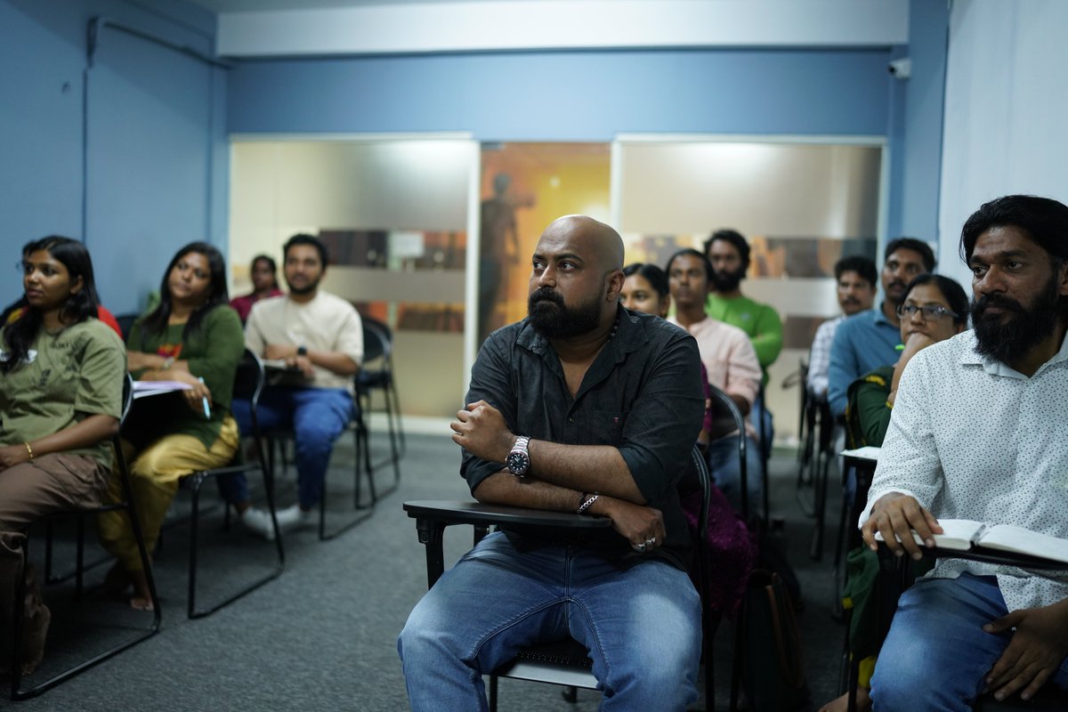 nfdcindia's tweet photo. #TheVoicebox has arrived in Kochi! It kicked off with excitement, as participants dove into voice-over techniques with expert guidance. Check out a few snapshots from this inspiring start.
#VoiceOverTraining #NFDCNetflix #InsideTheVoicebox https://t.co/oolhdtrHG0