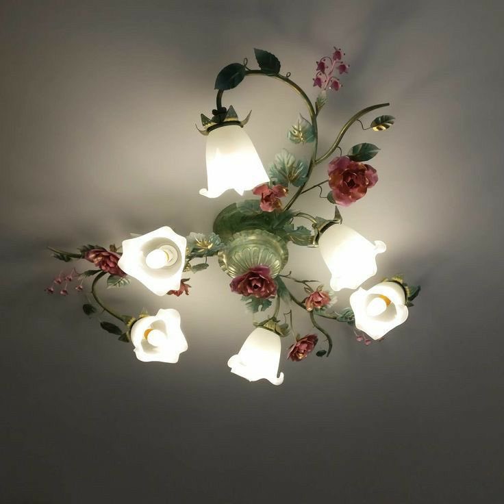 prtygal777's tweet photo. Floral Ceiling Chandelier https://t.co/YHanFW9VOE
