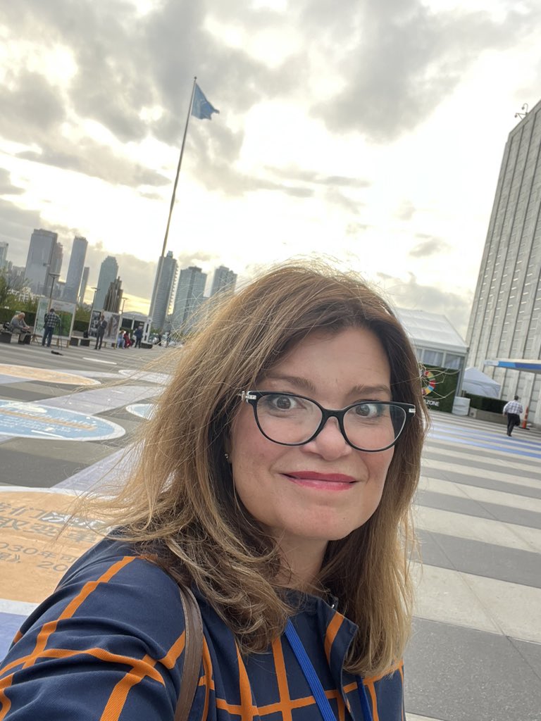 Loppuviikko YK:n yleiskokouksessa. Tänään agendalla mm <a href="/WHO/">World Health Organization (WHO)</a> Europen johtajan Hans Klugen tapaaminen sekä puheenvuoro <a href="/UNAIDS/">UNAIDS Global</a> sivutapahtumassa. Tulevaisuushuippukokouksen jälkeen ilmassa on toiveikkuutta. <a href="/FinlandUN/">Finland's Mission to the UN 🇫🇮🇺🇳</a> <a href="/STM_Uutiset/">Sosiaali- ja terveysministeriö</a> #unga79