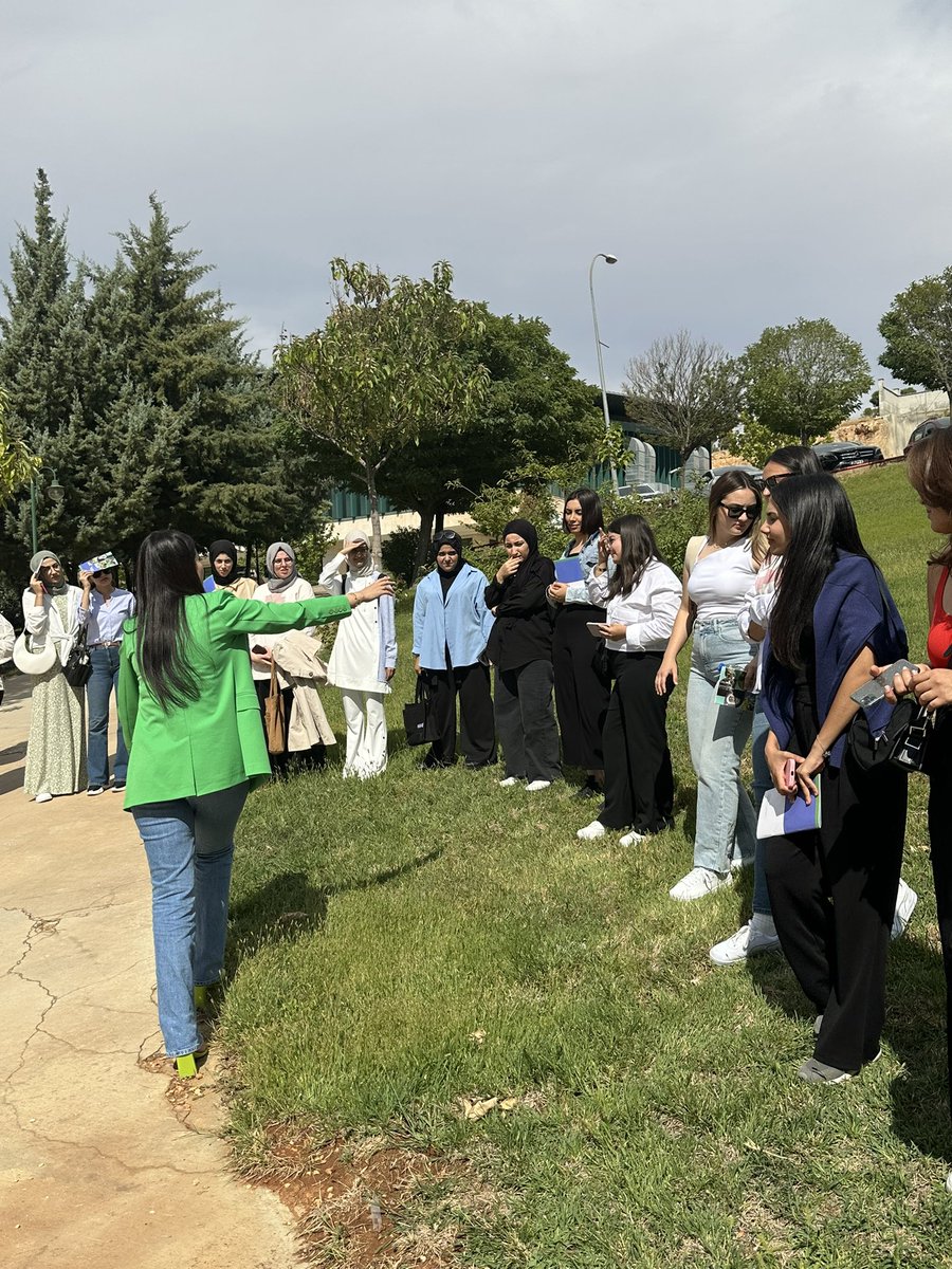 🎉 Bugün, Okul Öncesi Öğretmenliği 1. sınıf öğrencilerimizle tanıştık! Bölümümüzü tanıttık ve akran mentörlüğü ile mezun mentörlüğü buluşmamızı gerçekleştirdik. Geleceğin öğretmenlerine yolculuklarında rehberlik etmekten mutluluk duyuyoruz🌟<a href="/AktasYasare/">Yaşare Aktaş</a> <a href="/TurkayDereli/">Türkay Dereli</a>
