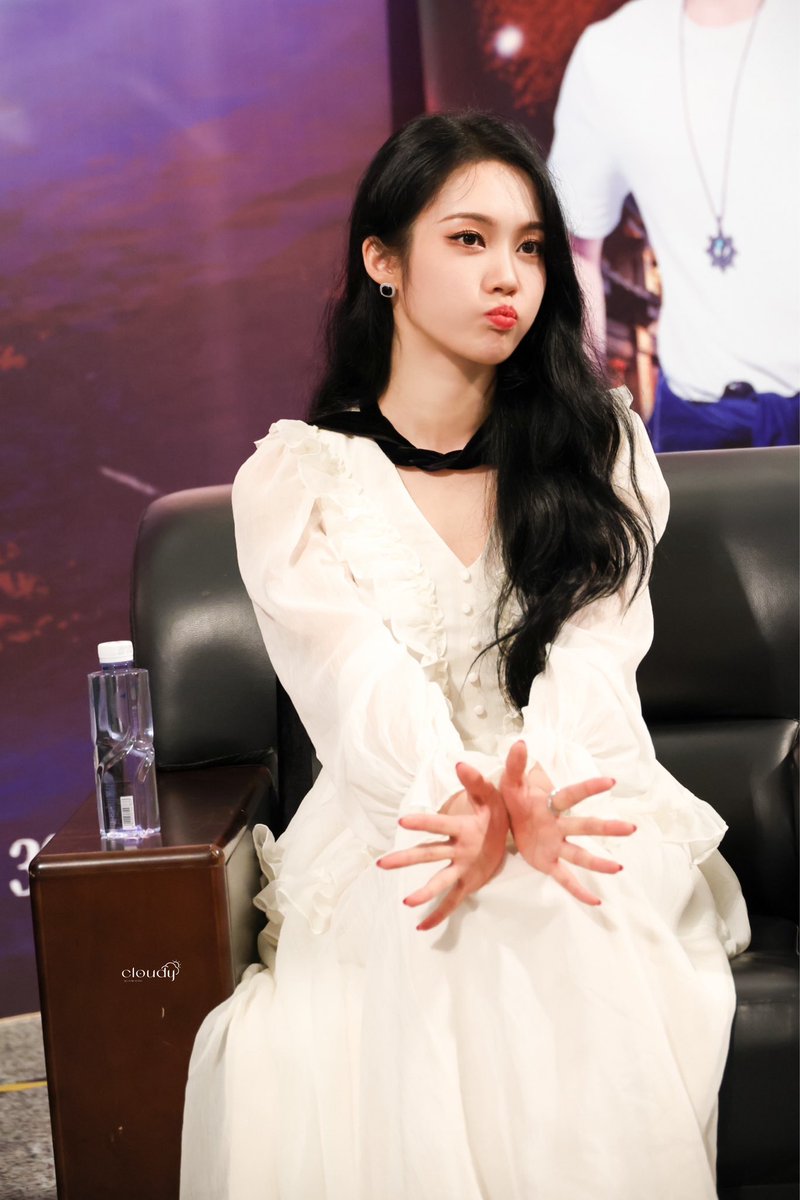 🥰
©️心情好像多云