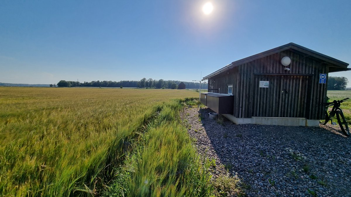 Mari Pihlatie (@maripihlatie) on Twitter photo We are recruiting a 3-year #postdoc to work with #N2O #emissions from northern agricultural #soils <a href="/helsinkiuni/">University of Helsinki</a> <a href="/AgriForHelsinki/">Faculty of Agriculture and Forestry</a> <a href="/INAR_fin/">INAR</a> . Deadline 15/10!
#Episodic hot moments, eddy covariance, SMEAR-Agri #supersite #eddycovariance #freezethaw
jobs.helsinki.fi/job/Helsinki-P… We are recruiting a 3-year #postdoc to work with #N2O #emissions from northern agricultural #soils <a href="/helsinkiuni/">University of Helsinki</a> <a href="/AgriForHelsinki/">Faculty of Agriculture and Forestry</a> <a href="/INAR_fin/">INAR</a> . Deadline 15/10!
#Episodic hot moments, eddy covariance, SMEAR-Agri #supersite #eddycovariance #freezethaw
jobs.helsinki.fi/job/Helsinki-P…