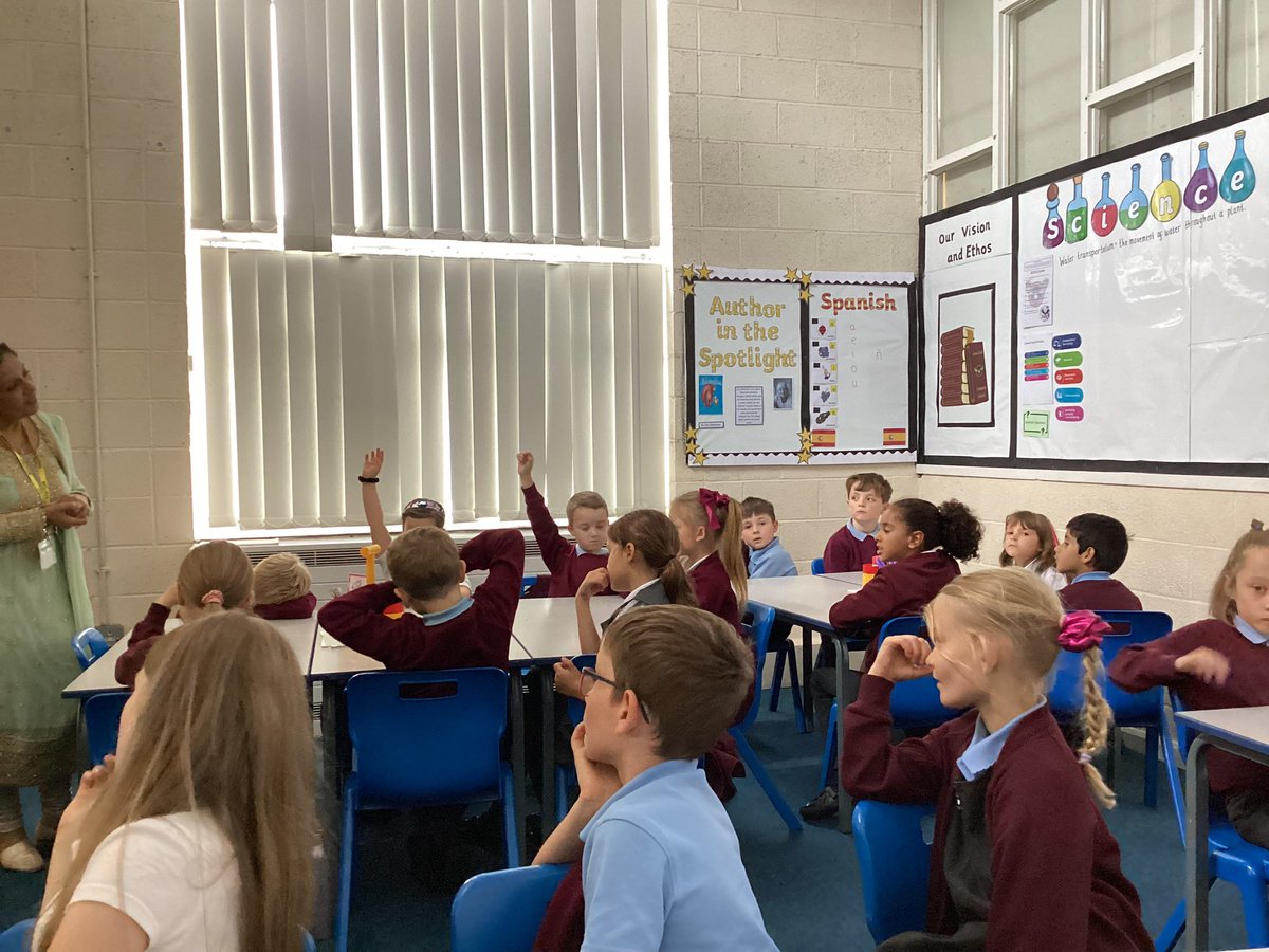 This afternoon the children have taken part in a Sikh workshop.